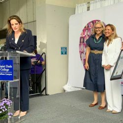 día de la mujer hispana